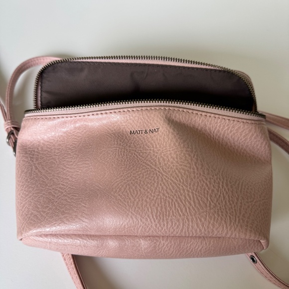 Matt & Nat $110 Belt Bag Crossbody Convertible Gaia Vegan - Picture 7 of 13